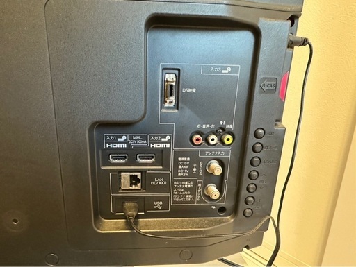 「値下げ交渉可」テレビ台・スピーカー付き【美品】32型AQUOS液晶テレビ