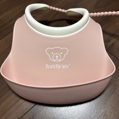 未使用のお食事エプロン　離乳食調理セット　キャリフリーチェアベルトなど５点の画像