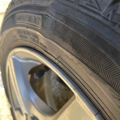 軽のスタッドレスタイヤ155/65/R14一部難有りの画像