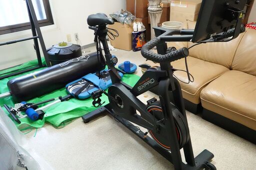 サイクリングマシーン・トレーニング器具