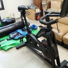 サイクリングマシーン・トレーニング器具の画像