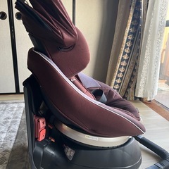 コンビ　チャイルドシートの画像