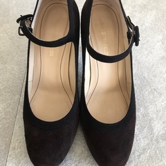 ストロベリーフィールズ　22.5   パンプス