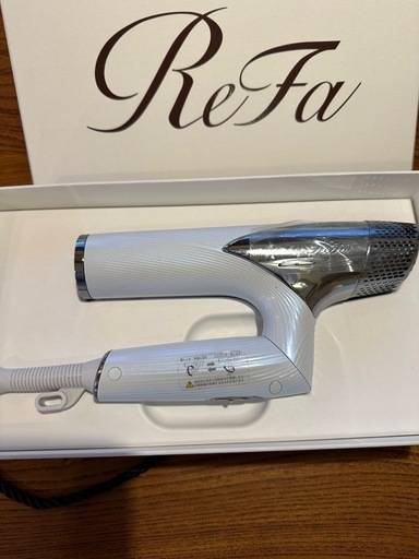 美品　リファ ビューテック ドライヤー　スマート