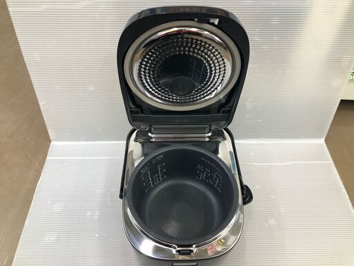 パナソニック　炊飯器　IH式　SR-HB100　５合炊き　2020年製