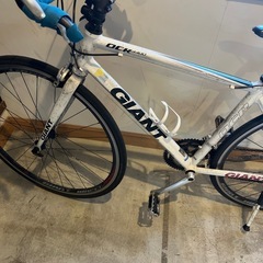 GIANT ロードバイクの画像