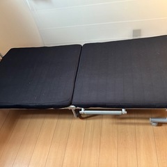 折りたたみベッド　