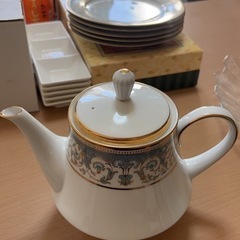 未使用品　ノリタケ  ポロネーズ ティーポットセット