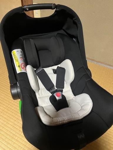 アップリカ エアキャリー 美品