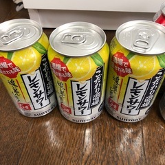 缶チューハイとドライゼロの画像