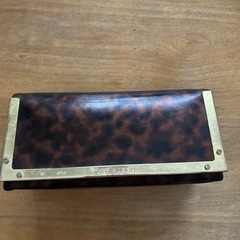 トリーバーチ　サングラスケース