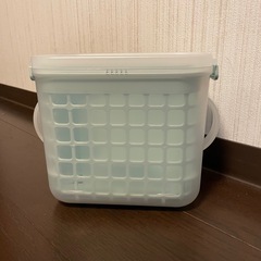 ※ご購入者様決定しました【 3WAY 哺乳びん 消毒ケース】 レック　電子レンジ・薬液消毒OKの画像