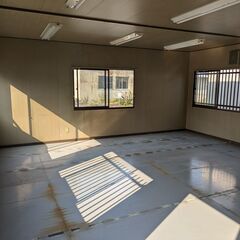 4坪中古ユニットハウス3連棟エアコン付の画像