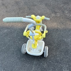 三輪車iimo黄色足台ありの画像