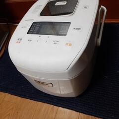 炊飯器　アイリスオーヤマ　美品