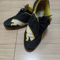 プーマV1.08サラフットサル