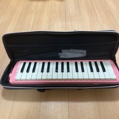 【お取引き中】スズキ　鍵盤ハーモニカ　メロディオン　MFA-32
