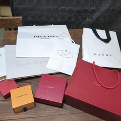 PRADA　Cartier　PaulSmith 箱やショッパー