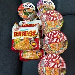 【お譲り先決定】カップ麺 まとめ売りの画像