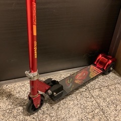 カーズ　キックボードの画像