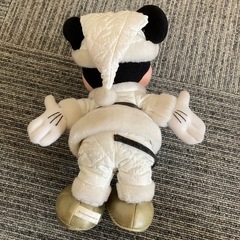 Disney ★ ミッキーマウス　ホワイト　サンタ　ぬいぐるみ　レトロ　希少の画像