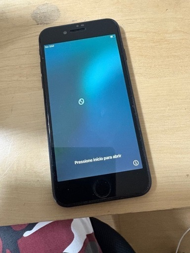 iPhone SE 第二世代　バッテリー76%