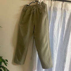 パンツ