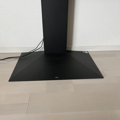 Hisense ハイセンス　65型　65A6K 液晶　テレビ　TV WALL ウォール　壁掛けTVスタンド付き
の画像