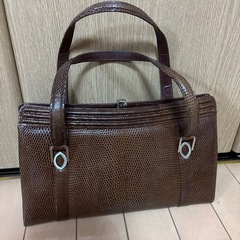 リザードハンドバックの画像