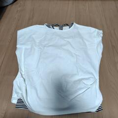【取引予定決定】Tシャツ　ノースリーブ の画像