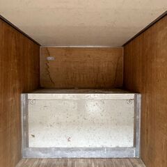 防災備蓄コンテナ、外寸長さ450cm、保冷コンテナ、間仕切り●工場資材倉庫.農牧漁業.ガレージ.ワークスペース ●福岡発の画像