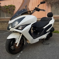 ＤＡＥＬＩＭ　Ｑ２　125 FI DOHCエンジン 実働　動画あり　大阪の画像