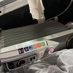 デロンギ　オイルヒーター