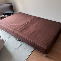 脚付マットレスの画像