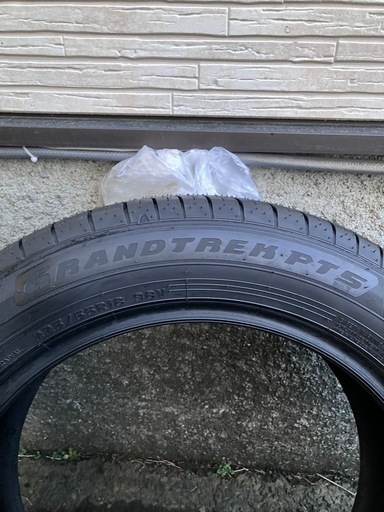 車のパーツ DUNLOP GRANDTREK PT5  225/55R18