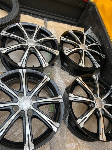 15インチアルミホイール