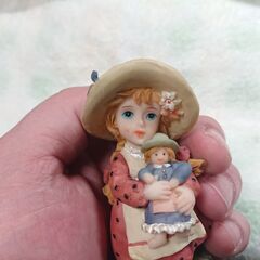 女の子の置物　レトロ　アンティーク　ビンテージの画像