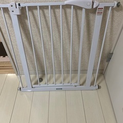 【交渉中】ベビーゲートの画像