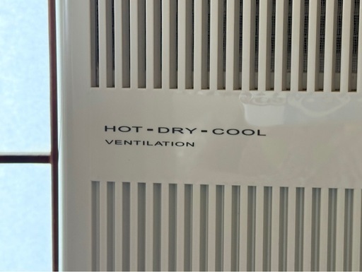 窓用エアコン CORONA 冷暖房 使用回数少ないです！ CORONA コロナ窓用