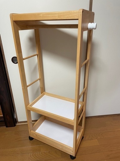 ハンガーラック (GoRun) 室見の家具の中古あげます・譲ります ハンガーラック (GoRun) 室見の家具の中古あげます・譲ります
