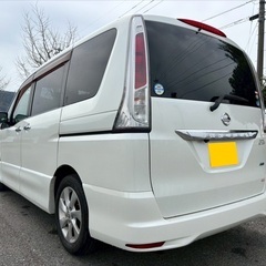 8人乗り☆月々1.1万円〜分割払い可❗️車検2年付き！大人気☆日産 セレナ ハイウェイスター☆8人乗り☆Bluetooth対応ナビ☆走行中DVD見れます☆ETC☆バックカメラ☆ドラレコ付きのフル装備☆両側電動スライドドア☆クルーズコントロール搭載☆ウィンカーミラー☆フル装備☆事故修復歴無し車内広々三列シート‼️の画像
