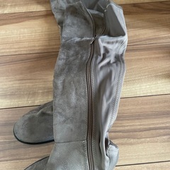 バックスキン調 ジップアップ ストレッチ ニーハイブーツ 24センチ グレージュカラーの画像