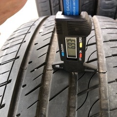 夏タイヤ 20インチ 245/30R20  残り溝たっぷり有ります‼️の画像