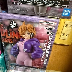 フィギュア12