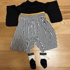 袴ロンパース　七五三
の画像