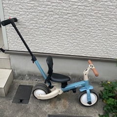 【決まりました】ストライダー　三輪車