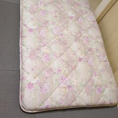 美品　西川の敷布団の画像