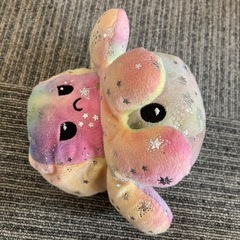 レインボー　リバーシブルオクトパス　タコ　ぬいぐるみ　人気の画像