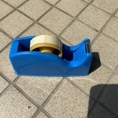 テープカッター