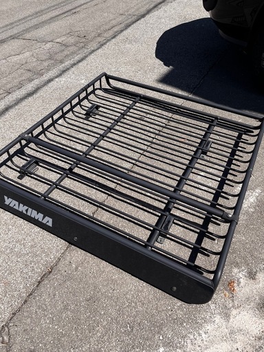 ルーフキャリア　YAKIMA  メガウォーリア